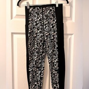 Sweaty Betty Power leggings with pockets, size S/4
